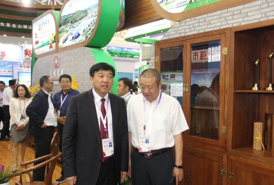 光明家具重磅出擊二十九屆“哈洽會(huì)”