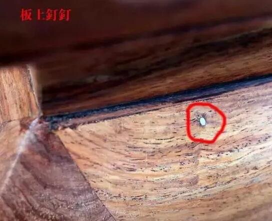購(gòu)買實(shí)木家具受騙上當(dāng)多半因?yàn)樨澅阋? alt=