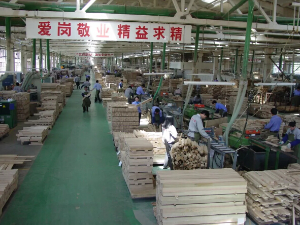 一句“讓品牌點亮中國”在網(wǎng)上刷屏，中國實木家具品牌之路任重道遠