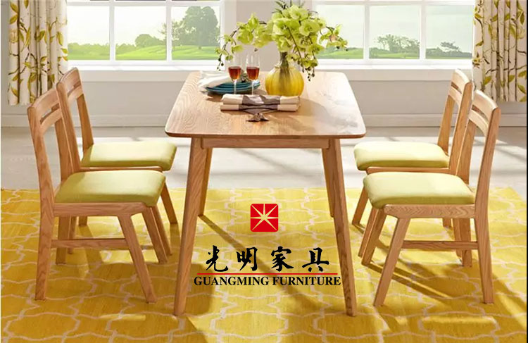 餐桌椅應(yīng)該如何搭配？
