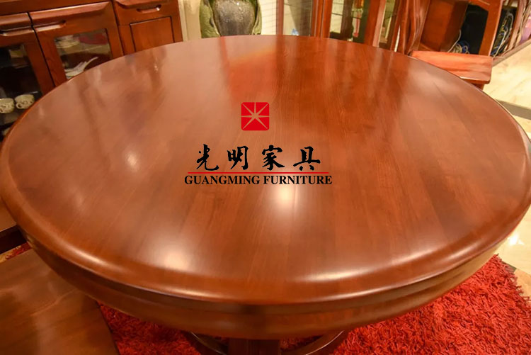 祛漬不僅限于衣物，還有家具