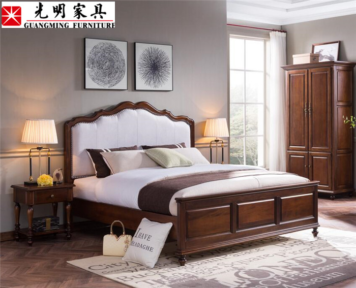 臥室家具風(fēng)格搭配美到?jīng)]朋友！美式風(fēng)格臥室實(shí)木家具巧搭配