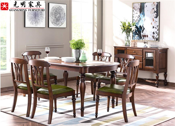 沙發(fā)、茶幾、餐桌、電視柜、衣柜五款離不開的實(shí)木家具