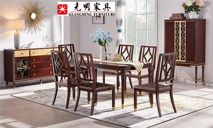 每逢佳節(jié)人團(tuán)圓，優(yōu)質(zhì)實(shí)木餐桌椅給你家的感覺(jué)